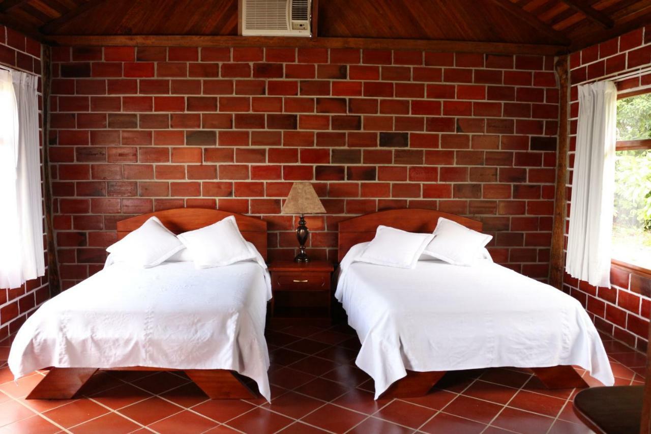 Misahualli Amazon Lodge Тена Экстерьер фото